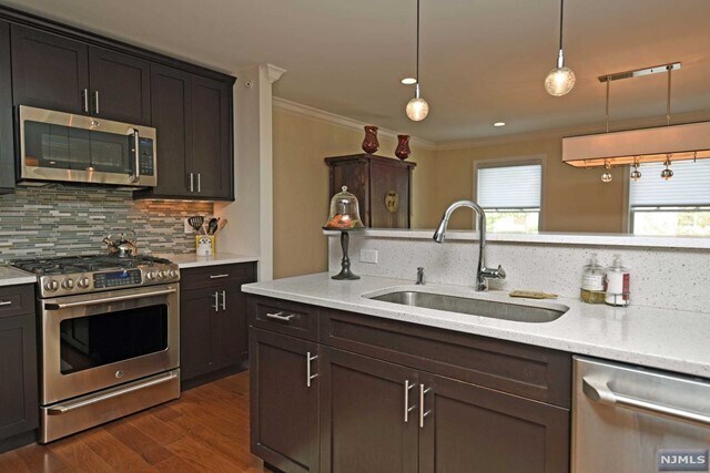 Building Photo - 1807 Whitney Ln