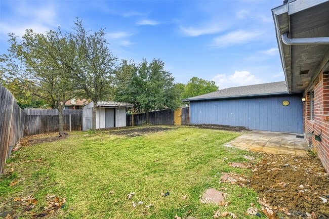 Building Photo - 1746 Glencairn Ln