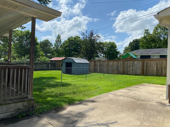 Building Photo - 4008 Knud Dr