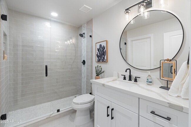 Building Photo - 8556 N 84th St