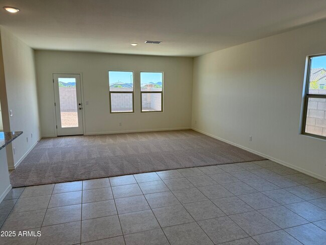 Building Photo - 32234 N Knauss Ln