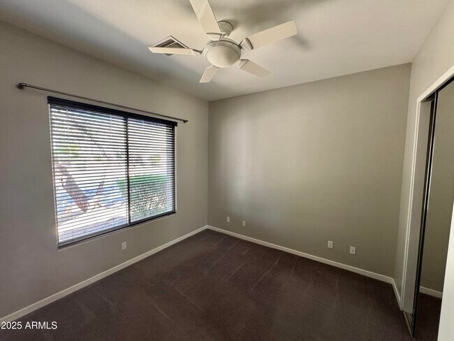 Building Photo - 11327 E Beck Ln