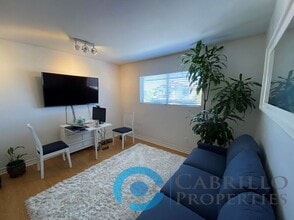 Building Photo - 1522 Meade Ave