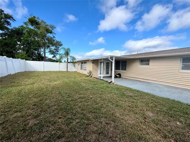 Building Photo - 3524 Chauncy Rd