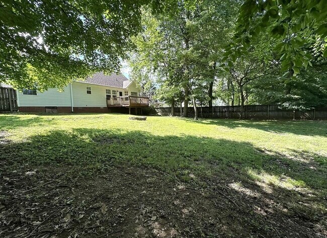 Building Photo - 1641 Cedar Springs Cir