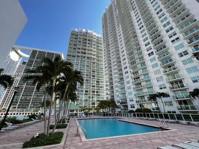 Building Photo - 31 SE 5th St