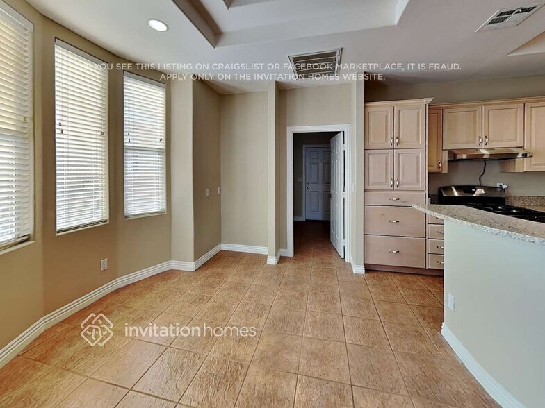 Building Photo - 802 Copper Flat Ct