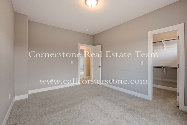 Building Photo - 9732 Marble Cyn Wy