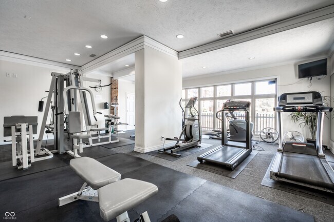 Building Photo - 8651 Jaffa Ct Dr E