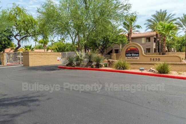 Building Photo - 5450 E McLellan Rd
