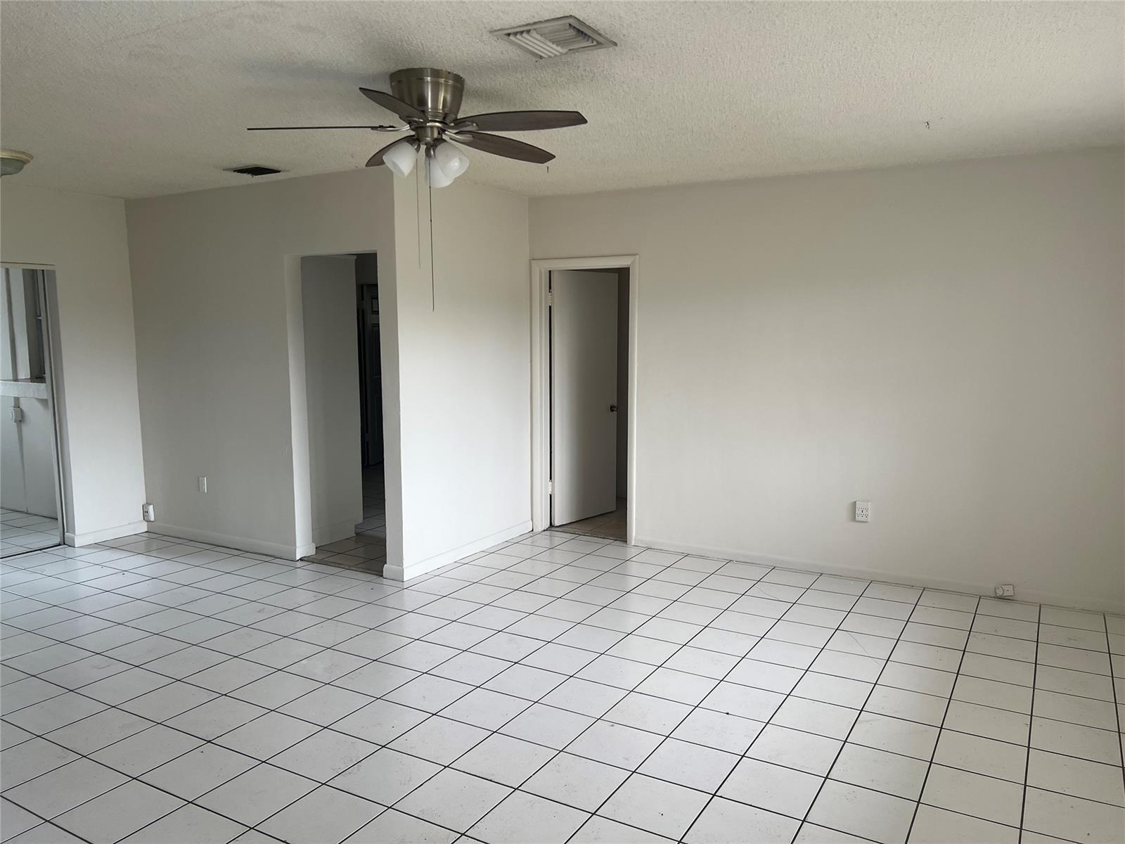 Building Photo - 211 N 66th Ave