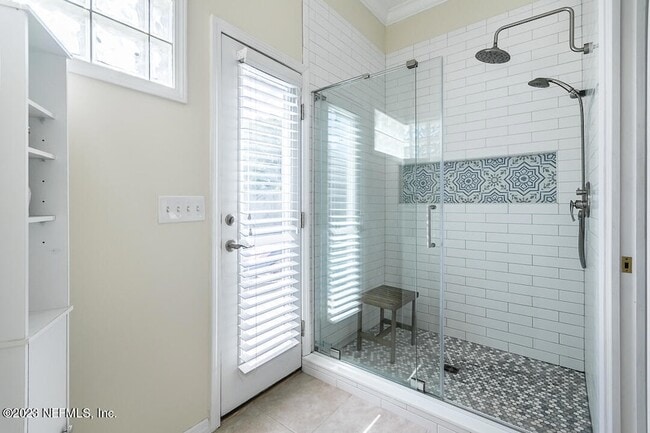 Building Photo - 114 Colombard Ct