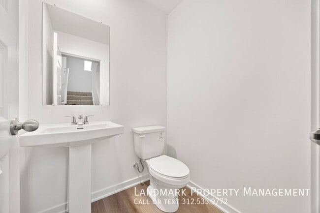 Building Photo - 6367 Ulster Dr