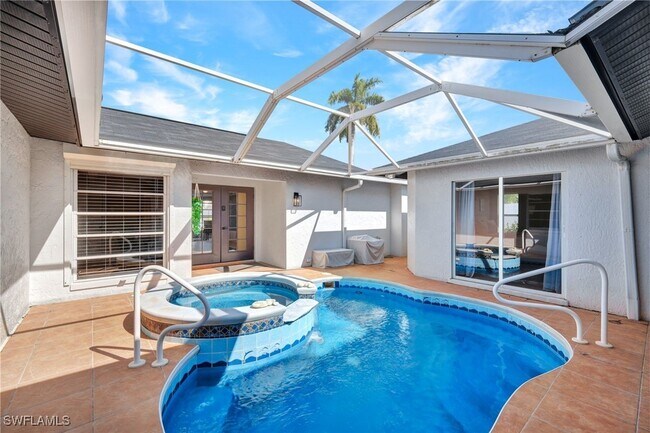 Building Photo - 2033 SE 27th Terrace