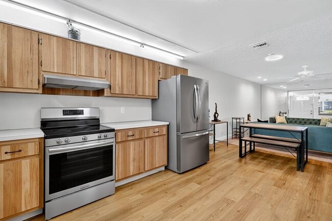 Building Photo - 448 Franconia Cir