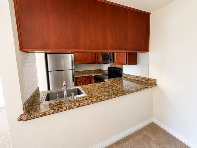 Building Photo - 4077 Third Ave