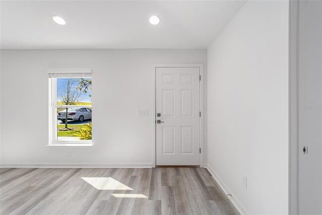 Building Photo - 4417 NW 74th Terrace