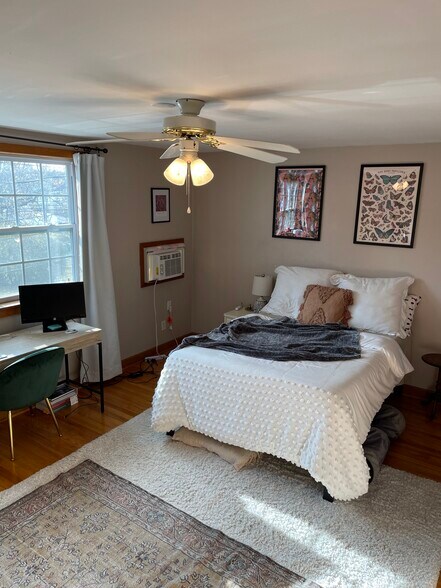 Building Photo - 211 Harding Ave