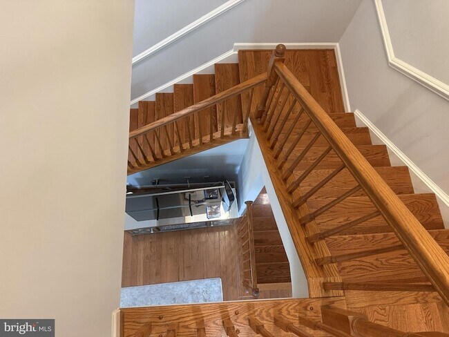 Building Photo - 3008 Hollow Crest Pl