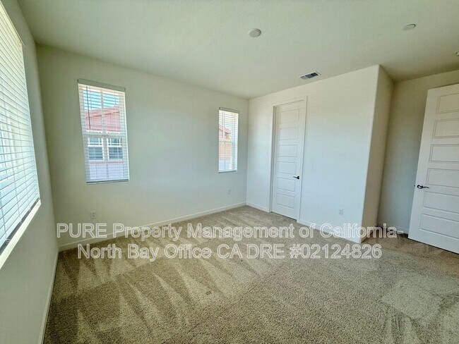 Building Photo - 1746 Guadalupe St
