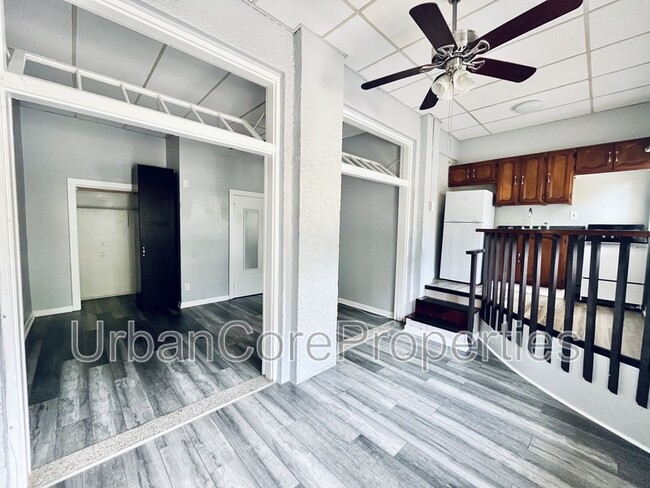 Building Photo - 356 13th Ave NE