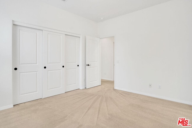 Building Photo - 3971 Somerston Way