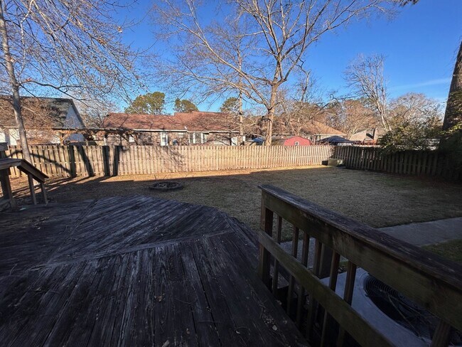 Building Photo - Stellar 3BR home with Loft in Ladson