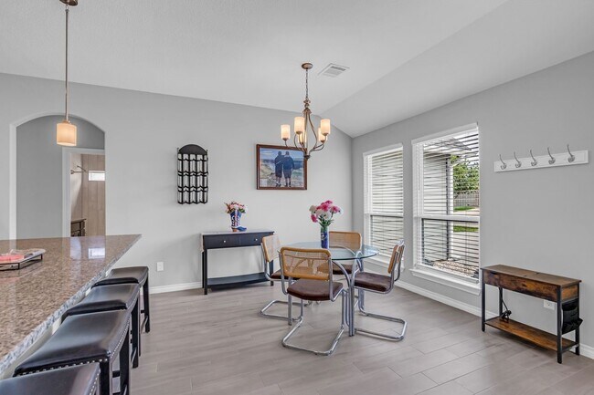 Building Photo - 13005 Centaurus Ct