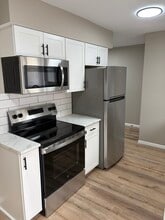 Building Photo - 2728-2738 Juno Place