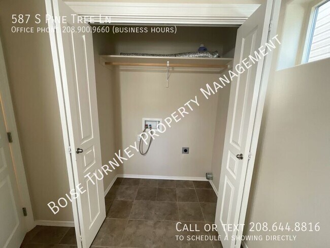 Building Photo - 587 S Pine Tree Ln