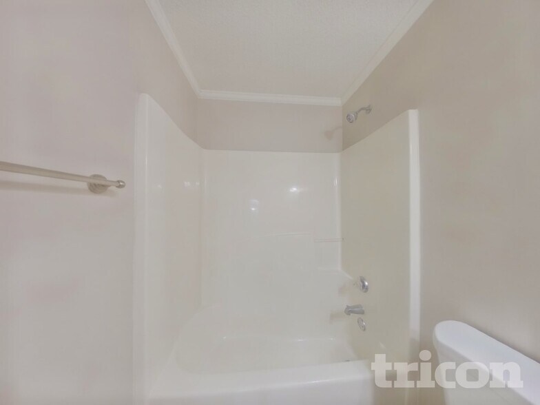 Building Photo - 8500 Hornwood Ct