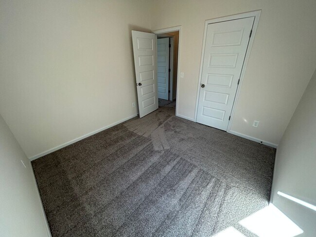 Building Photo - New 4/2.5 House in Longbrook $1,995