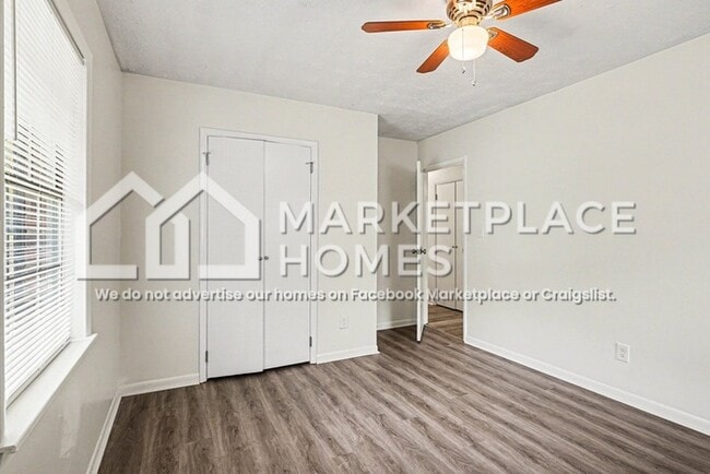 Building Photo - 10091 Silent Trail