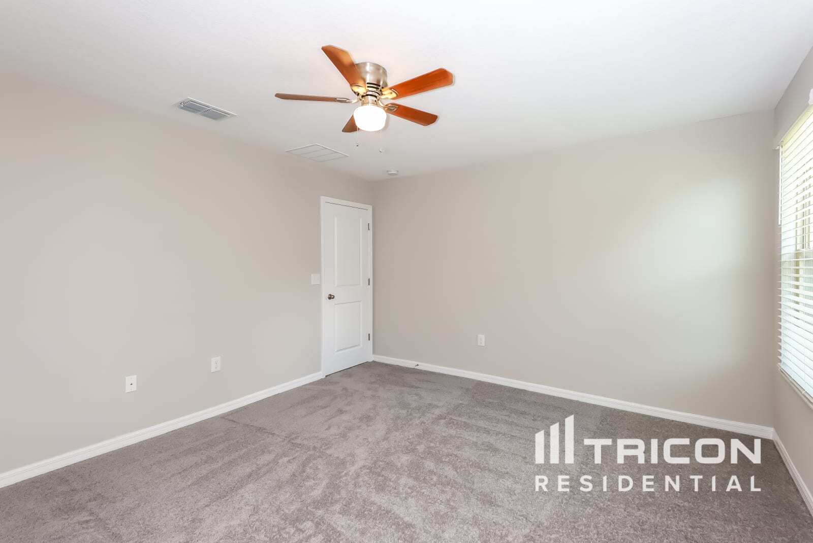 Building Photo - 12737 Lemon Pepper Dr