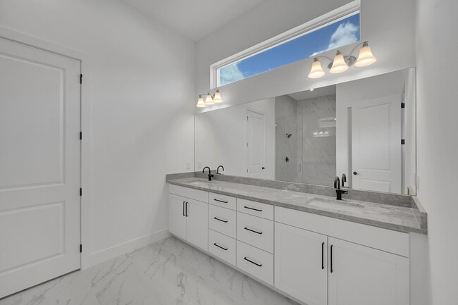 Building Photo - 9524 St Germain Dr