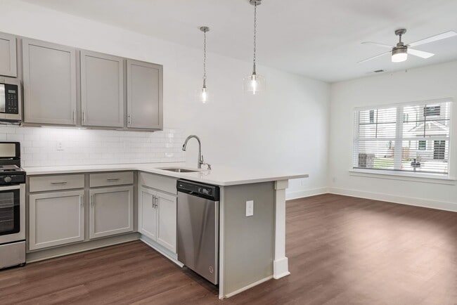 Building Photo - 153 Huntley Knoll Drive