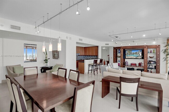 Building Photo - 3101 S Ocean Dr