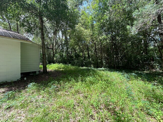 Building Photo - Charming 2 bedroom, 2 bath + bonus office ...