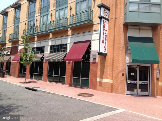 Building Photo - 2720 S Arlington Mill Dr