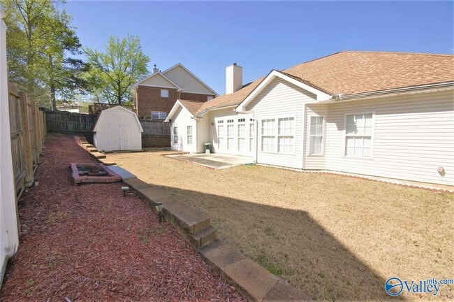 Building Photo - 209 Bridgeway Cir