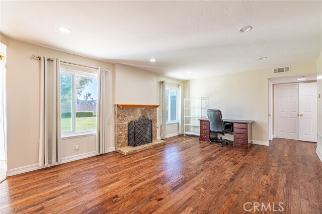 Building Photo - 1138 Chisolm Trail Dr