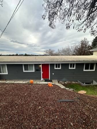 Building Photo - 1630 NE Upper Dr