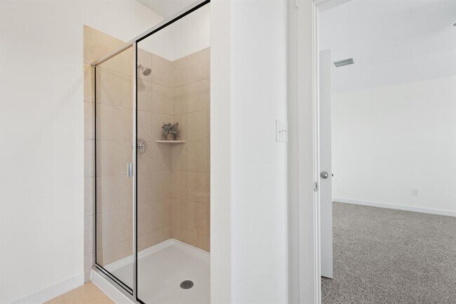 Building Photo - 120 Hartson Dr