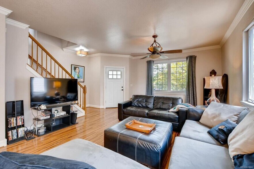 Living Room - 2687 S University Blvd