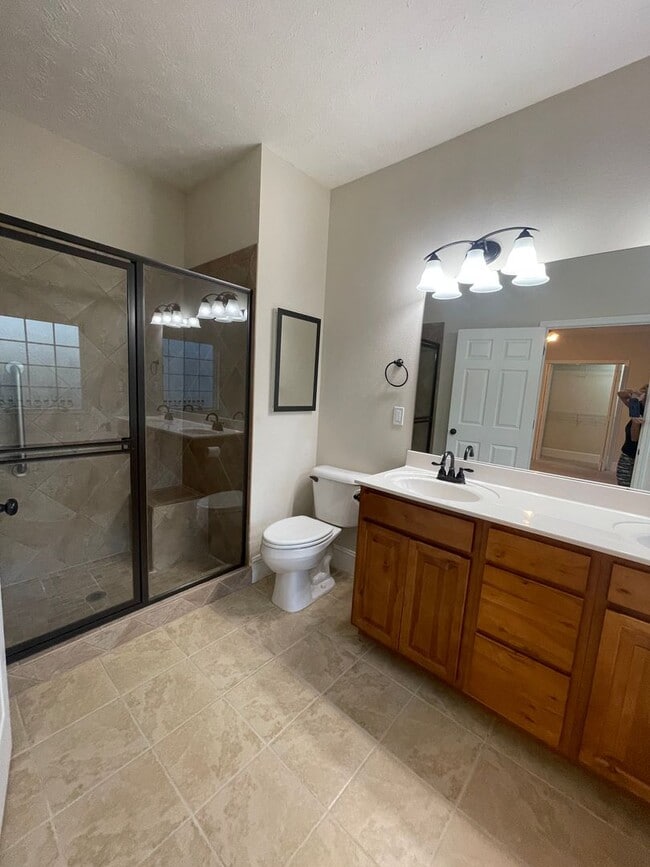 Building Photo - 1930 Scarlett Meadows Dr