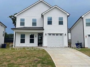 Building Photo - 305 Clarus Crk Wy