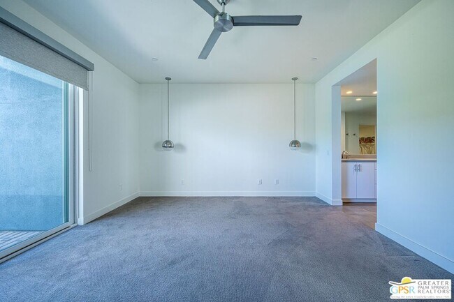 Building Photo - 1007 Ziel Dr