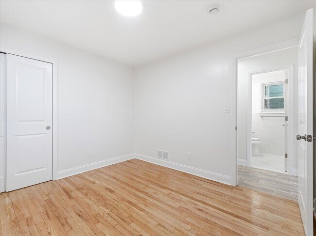 Building Photo - 119 Bergen St