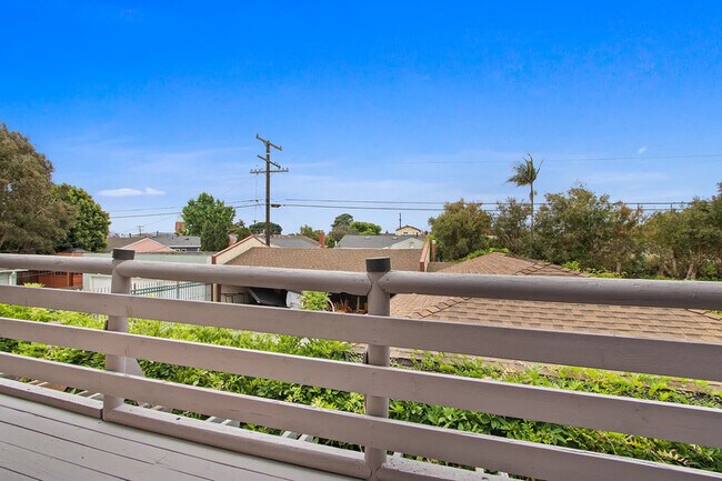 Building Photo - 6656–6670 W 86th Pl Los Angeles, CA 90045
