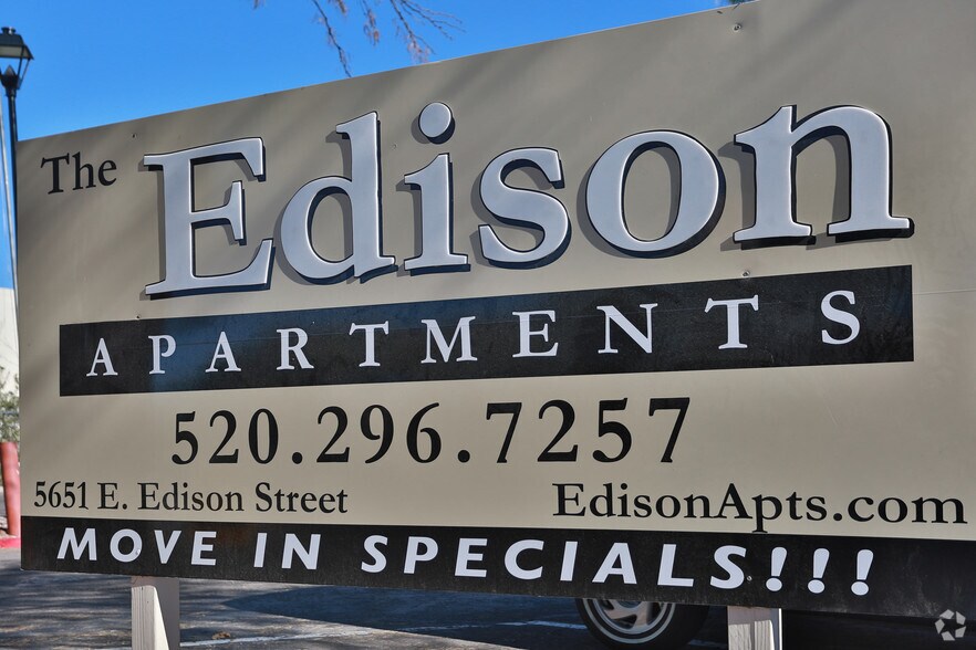 The Edison Apartments 5651 E Edison St Tucson AZ 85712 Apartment Finder